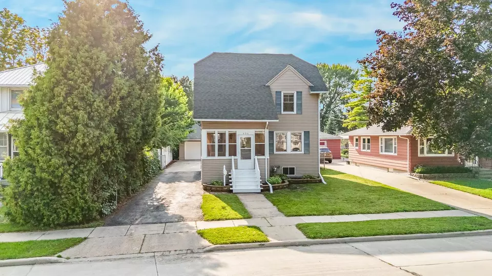  406 N Park Ave, Fond Du Lac, WI 54935 photo 2