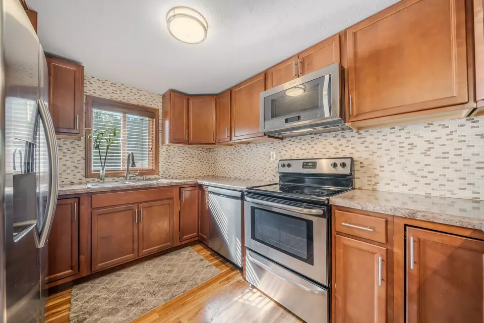  406 N Park Ave, Fond Du Lac, WI 54935 photo 9