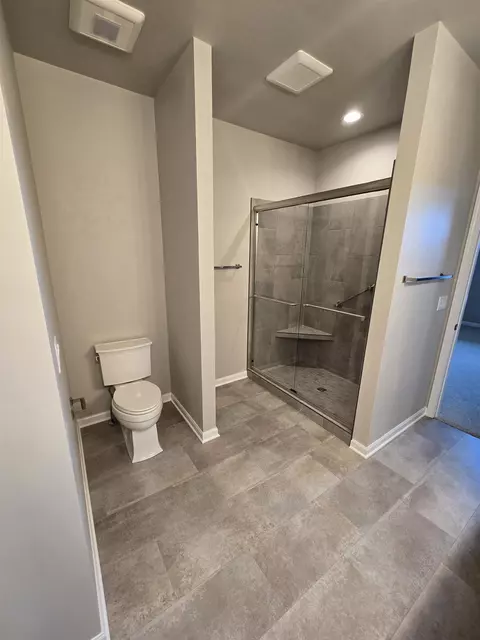 2391 E Baldeagle Dr, Appleton, WI 54913 photo 3