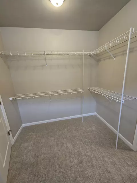 2391 E Baldeagle Dr, Appleton, WI 54913 photo 9