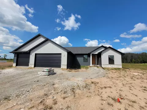 W5844 Edgewood Drive, Menasha, WI 54952