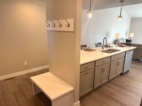 4802 N Marlo Way #18, Appleton, WI 54913 photo 8
