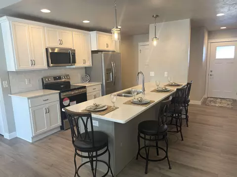 4802 N Marlo Way #18, Appleton, WI 54913 photo 6