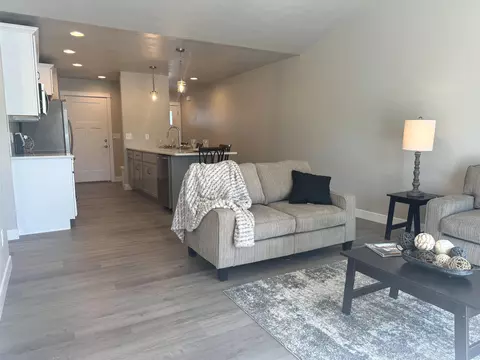 4802 N Marlo Way #18, Appleton, WI 54913 photo 14
