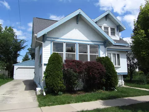 47 E 10th St, Fond Du Lac, WI 54935