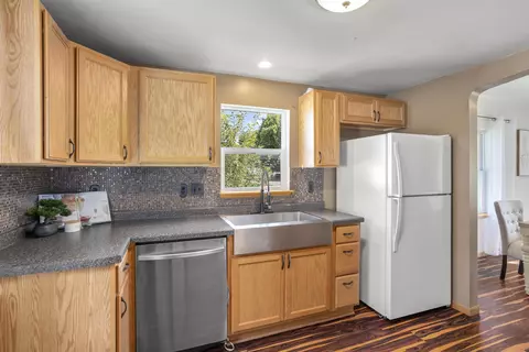 1611 N Summit St, Appleton, WI 54914 photo 7
