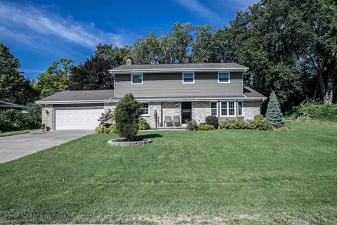 1400 Bonnie Dr, Menasha, WI 54952