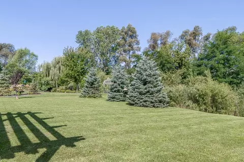 2250 W Kohl Dr, Appleton, WI 54913 photo 46