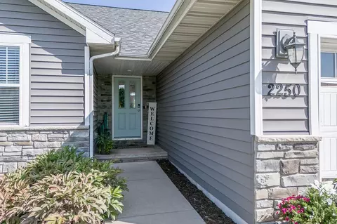 2250 W Kohl Dr, Appleton, WI 54913 photo 37