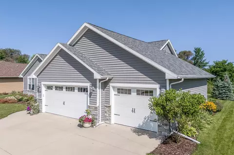 2250 W Kohl Dr, Appleton, WI 54913 photo 39