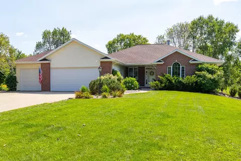 w4825 Deer Run Drive, Black Creek, WI 54106