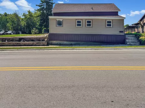 1323 Wisconsin Ave, New Holstein, WI 53061