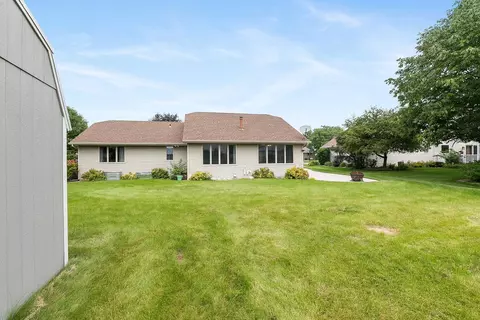 w6013 Blazing Star Drive, Appleton, WI 54915 photo 6