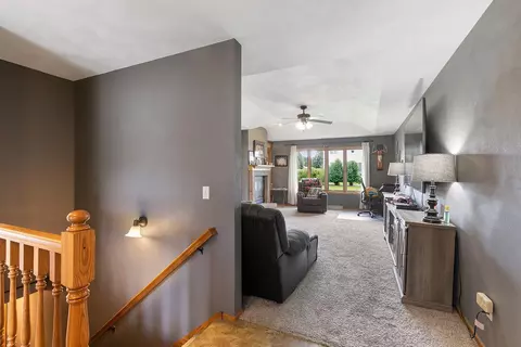 w6013 Blazing Star Drive, Appleton, WI 54915 photo 9