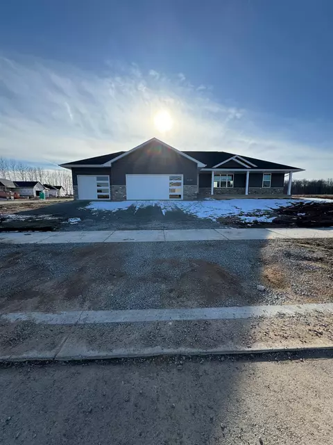 4585 Marla Ln, Green Bay, WI 54313