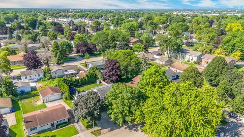 View/Area - 1207 W Grant St, Appleton, WI 54914 photo 5 of 6
