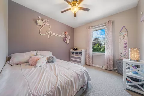Bedroom - 1207 W Grant St, Appleton, WI 54914 photo 1 of 9