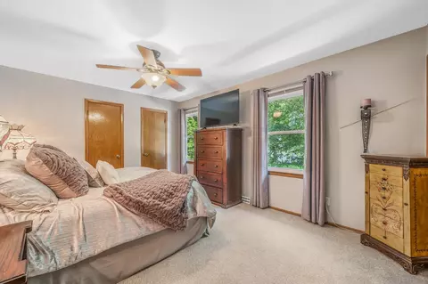 Bedroom - 1207 W Grant St, Appleton, WI 54914 photo 7 of 9