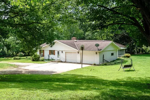 3059 Westline Rd, Green Bay, WI 54313