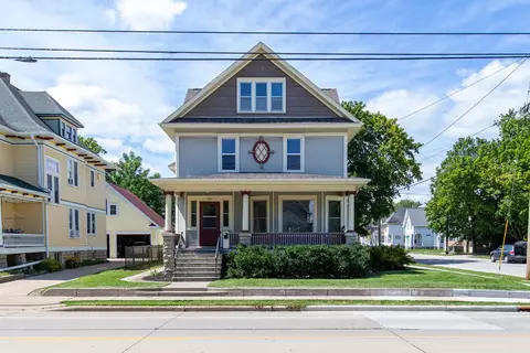 751 Jackson St, Oshkosh, WI 54901