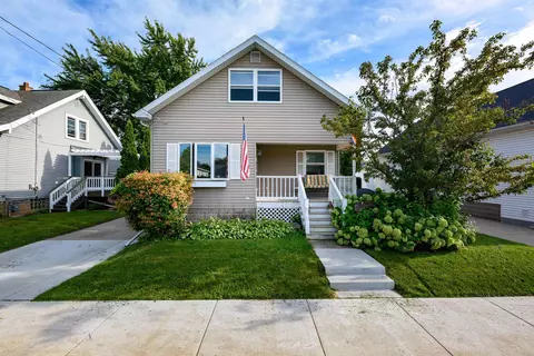 1113 Arthur Ave, Oshkosh, WI 54902