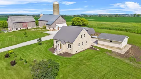 6107 Park Rd, Denmark, WI 54208