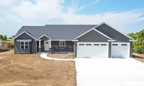 N2195 Glen Rose Lane, Greenville, WI 54942
