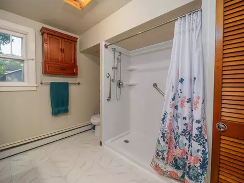 531 E Huron St, Omro, WI 54963 photo 9