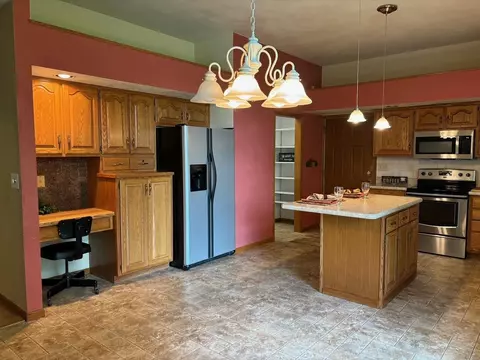 n311 Candlelite Way, Appleton, WI 54915 photo 4