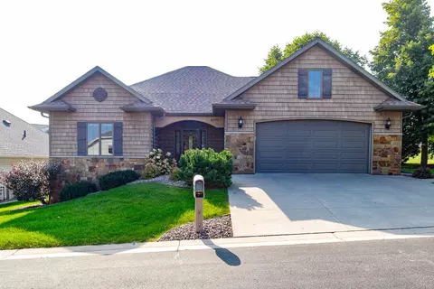 w6957 Brackenwood Lane #39, Greenville, WI 54942