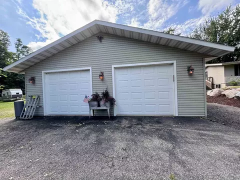 n6547n3 N Rd Dr, Plainfield, WI 54966 photo 3