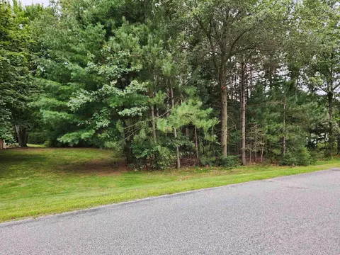 plantation lane, Mosinee, WI 54455