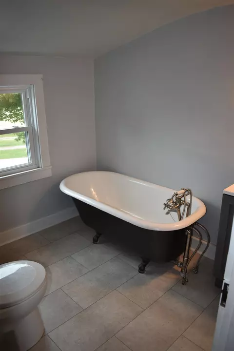 238 Mill St, Algoma, WI 54201 photo 27
