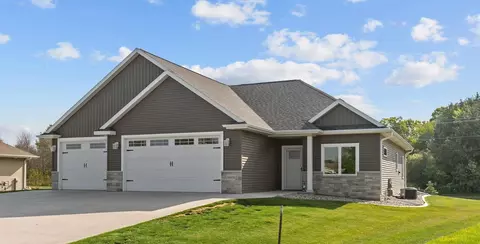n9132 Brenda Drive, Appleton, WI 54915