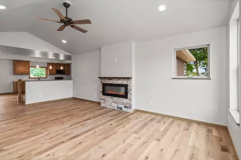 w5906 Blazing Star Drive, Appleton, WI 54915 photo 6