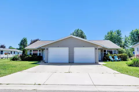 351 Kleeman Ct, Shawano, WI 54166