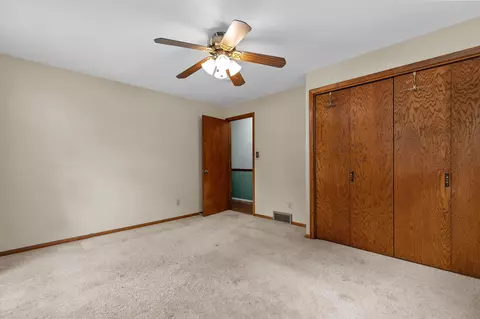 2208 W Larkspur Dr, Appleton, WI 54915 photo 15