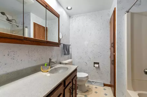 2208 W Larkspur Dr, Appleton, WI 54915 photo 20
