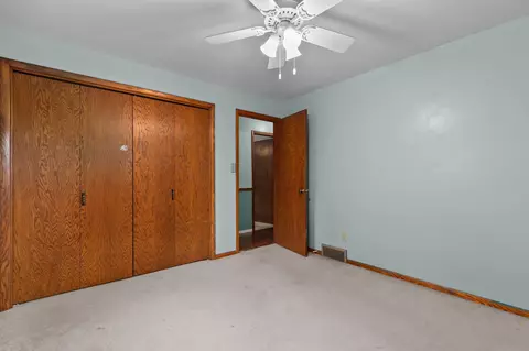 2208 W Larkspur Dr, Appleton, WI 54915 photo 17