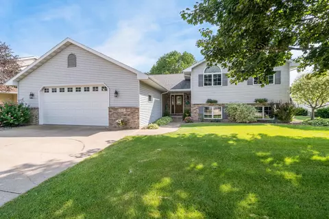 717 Kristy St, Kaukauna, WI 54130