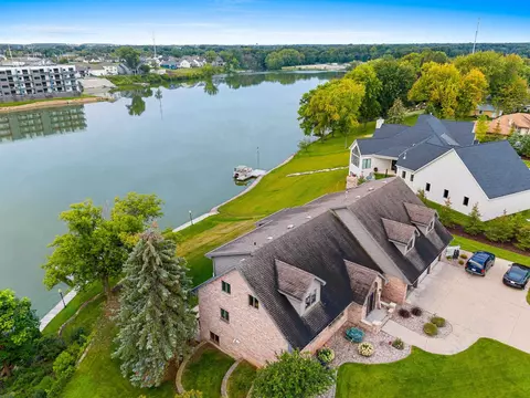 View/Area - 1819 W Main St, Appleton, WI 54911 photo 7 of 13