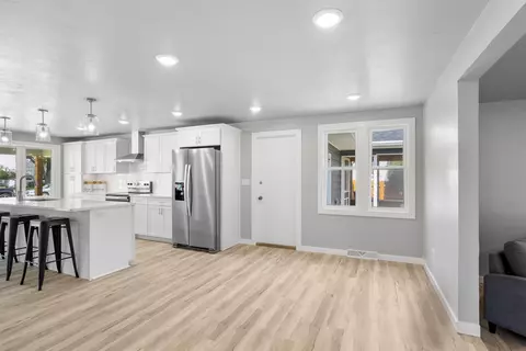 Other - 1106 N Hawthorne Dr, Appleton, WI 54915 photo 1 of 5