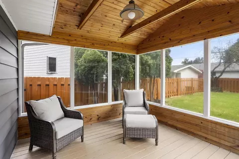 Exterior - 1106 N Hawthorne Dr, Appleton, WI 54915 photo 3 of 10