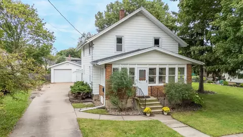 340 W Foster St, Appleton, WI 54915