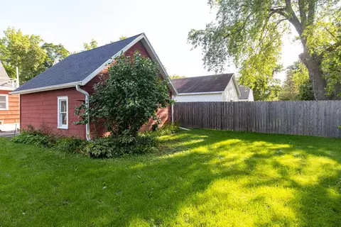 Exterior - 1209 W Winnebago St, Appleton, WI 54914 photo 5 of 6
