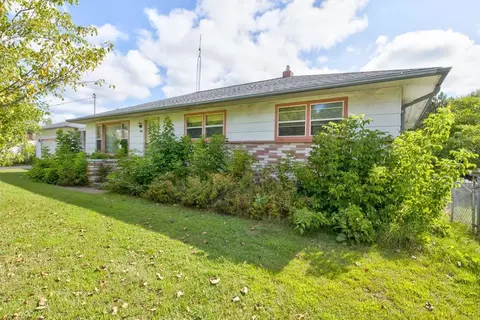 312 Merrill St, Wausaukee, WI 54177