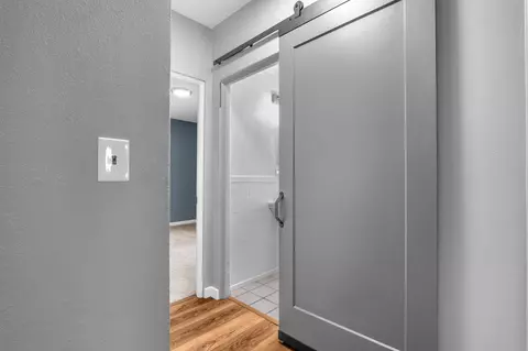 Entry Way - 2109 N Division St, Appleton, WI 54911 photo 1 of 3