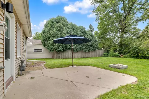 Exterior - 2109 N Division St, Appleton, WI 54911 photo 2 of 3