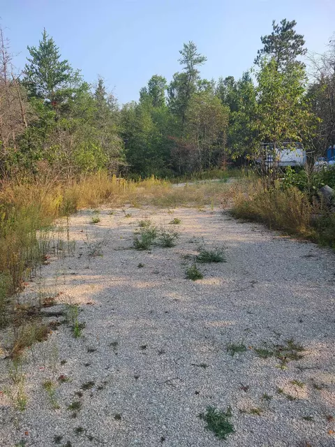 W12825 Valary Lane, Athelstane, WI 54104