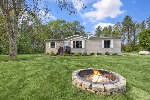 n9609 Porfilio Circle, Crivitz, WI 54114
